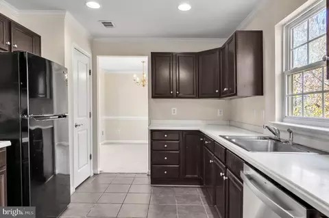 17196 Larkin Dr, Dumfries, VA 22026 photo 16