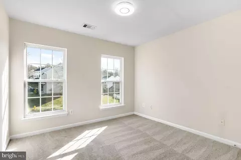 17196 Larkin Dr, Dumfries, VA 22026 photo 35