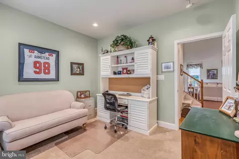 5989 Upland Meadow Ct, Gainesville, VA 20155 photo 8