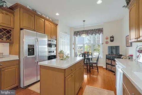 5989 Upland Meadow Ct, Gainesville, VA 20155 photo 27