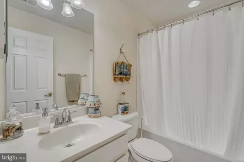 5989 Upland Meadow Ct, Gainesville, VA 20155 photo 39