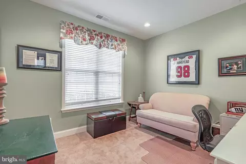 5989 Upland Meadow Ct, Gainesville, VA 20155 photo 7