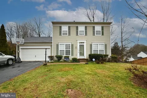 14899 Colt Foot Ct, Woodbridge, VA 22193