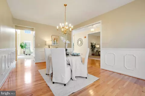 10352 Plum Tree Ct, Manassas, VA 20110 photo 9