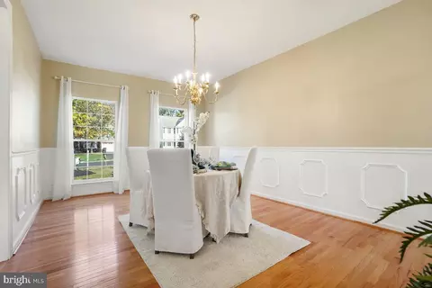 10352 Plum Tree Ct, Manassas, VA 20110 photo 8
