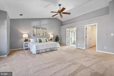 10352 Plum Tree Ct, Manassas, VA 20110 photo 24