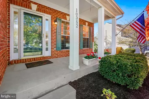 10352 Plum Tree Ct, Manassas, VA 20110 photo 4