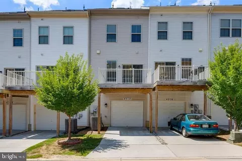 4512 Potomac Highlands Cir, Triangle, VA 22172 photo 4