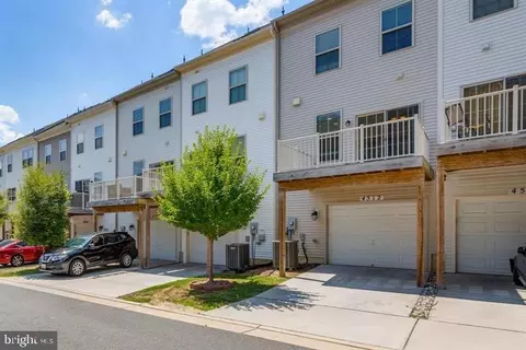 4512 Potomac Highlands Cir, Triangle, VA 22172 photo 3