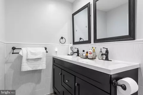 7883 Blue Gray Cir, Manassas, VA 20109 photo 5