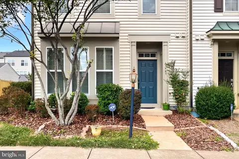 11960 Benton Lake Rd, Bristow, VA 20136