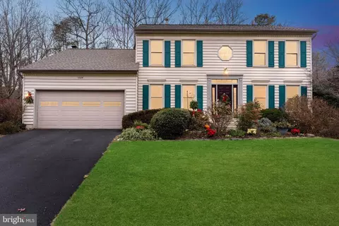 12936 Morning Dew Dr, Woodbridge, VA 22192
