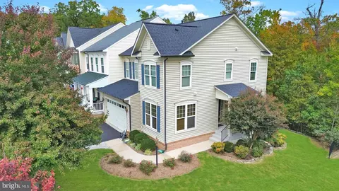 12020 Lake Dorian Dr, Bristow, VA 20136