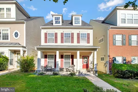 16455 Kenneweg Ct, Woodbridge, VA 22191