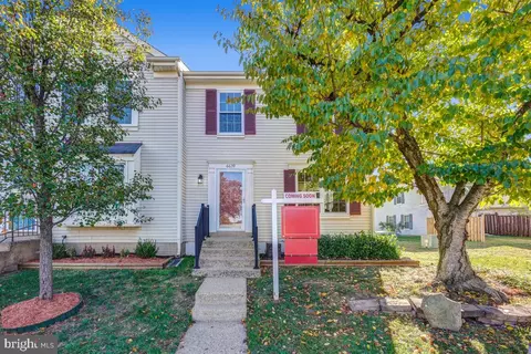 6639 Hunting Path Rd, Haymarket, VA 20169