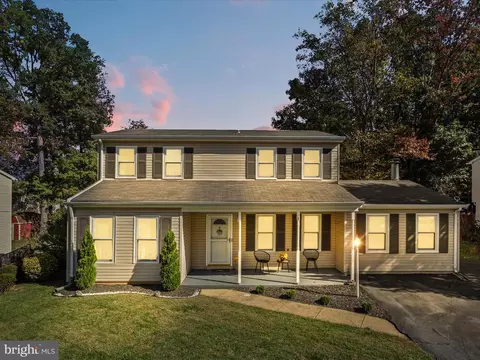 14359 Springbrook Ct, Woodbridge, VA 22193