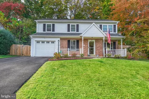13464 Photo Dr, Woodbridge, VA 22193