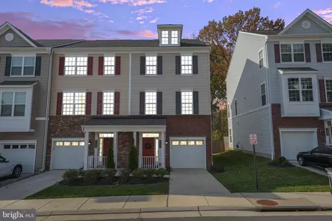 1597 Dorothy Ln, Woodbridge, VA 22191