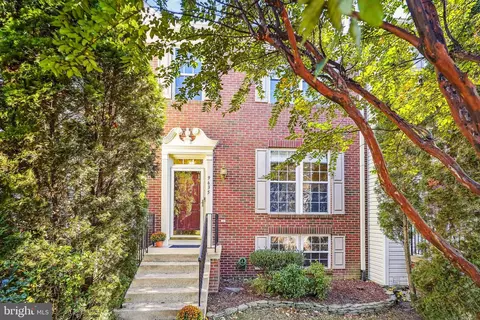 9635 Innerwick Pl, Bristow, VA 20136