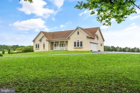 12900 Slate Bridge Ct, Nokesville, VA 20181