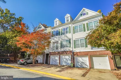 13824 Breezy Ridge Way #201, Woodbridge, VA 22191