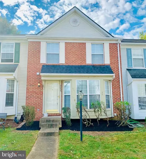 3055 Cahill Ln, Dumfries, VA 22026