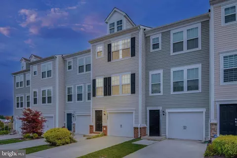 17007 Gibson Mill Rd, Dumfries, VA 22026