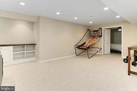 12021 Thornbrooke Ct, Bristow, VA 20136 photo 35