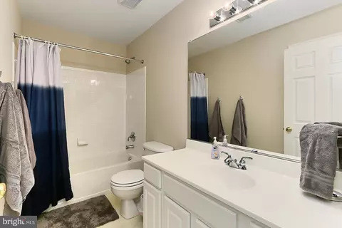 12021 Thornbrooke Ct, Bristow, VA 20136 photo 33