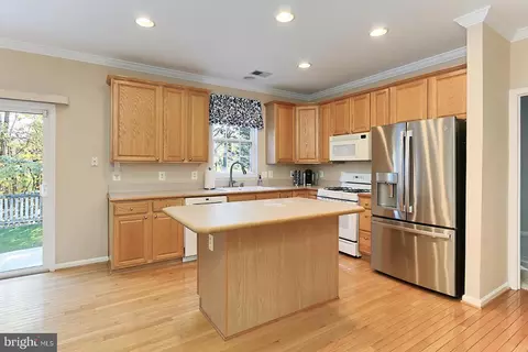 12021 Thornbrooke Ct, Bristow, VA 20136 photo 16