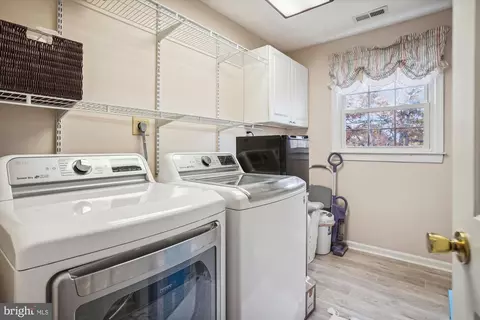 15792 Devonald Pl, Dumfries, VA 22025 photo 32