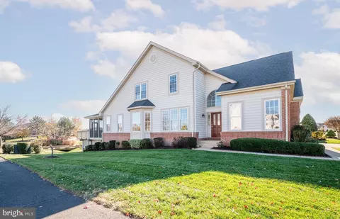 13692 Heritage Valley Way, Gainesville, VA 20155