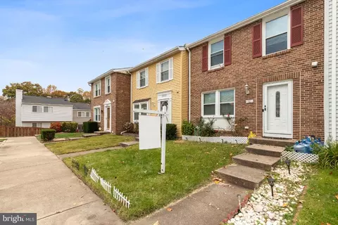 13555 Bentley Cir, Woodbridge, VA 22192