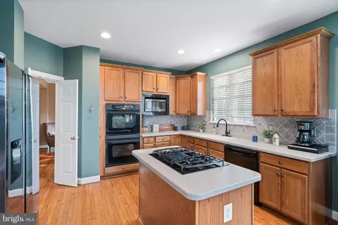 3307 Mccorkle Ct, Triangle, VA 22172 photo 14