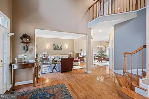 3307 Mccorkle Ct, Triangle, VA 22172 photo 3