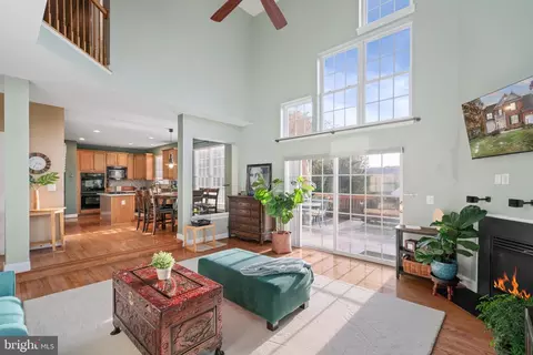 3307 Mccorkle Ct, Triangle, VA 22172 photo 11