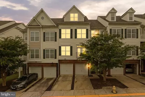 13943 Hollow Wind Way #201, Woodbridge, VA 22191
