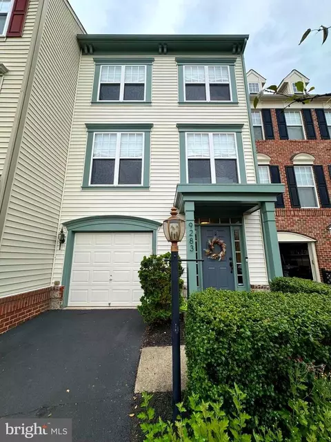 9283 Alvyn Lk, Bristow, VA 20136