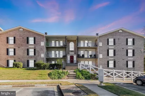 12709 Gordon Blvd #70, Woodbridge, VA 22192