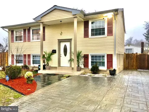 13204 Huntington Ln, Woodbridge, VA 22193