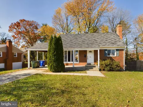 14700 Darbydale Ave, Woodbridge, VA 22193