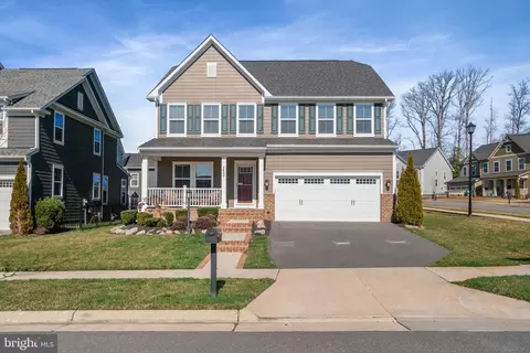 2600 Crossvine Dr, Dumfries, VA 22026