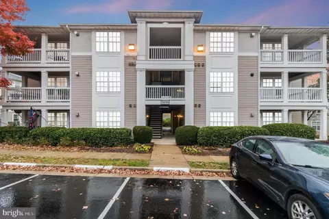 14154 Cuddy Loop #103, Woodbridge, VA 22193