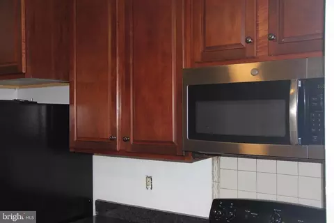10282 Cub Run Ct, Manassas, VA 20109 photo 2