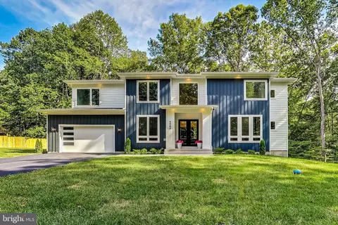9984 Bent Tree Ln, Manassas, VA 20111