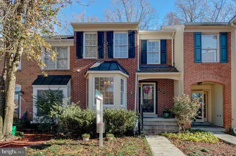 3301 Weymouth Ct, Woodbridge, VA 22192