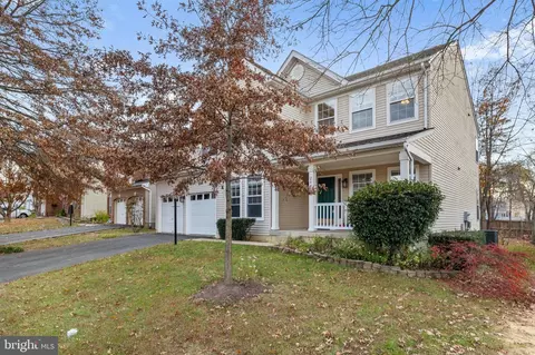 2647 Pheasant Hunt Rd, Woodbridge, VA 22192