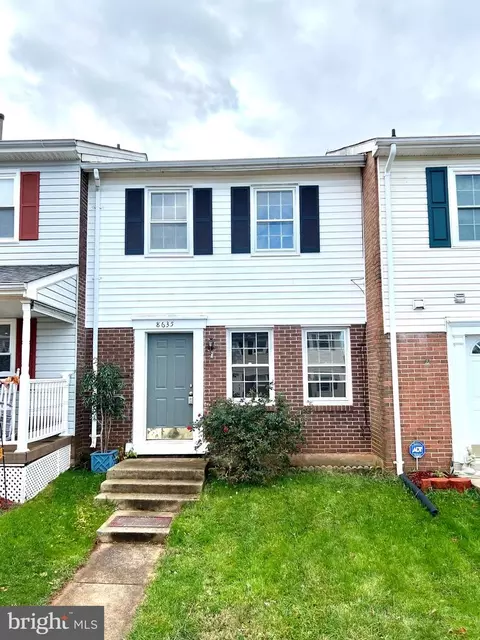 8635 Newton Pl, Manassas, VA 20111