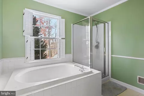 17570 Wayside Dr, Dumfries, VA 22026 photo 21