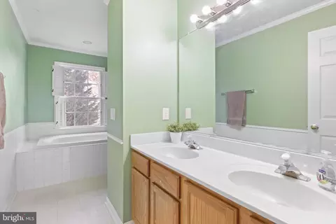 17570 Wayside Dr, Dumfries, VA 22026 photo 20